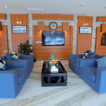 هوستا الملقا Aparthotel Riyadh Ngoại thất bức ảnh