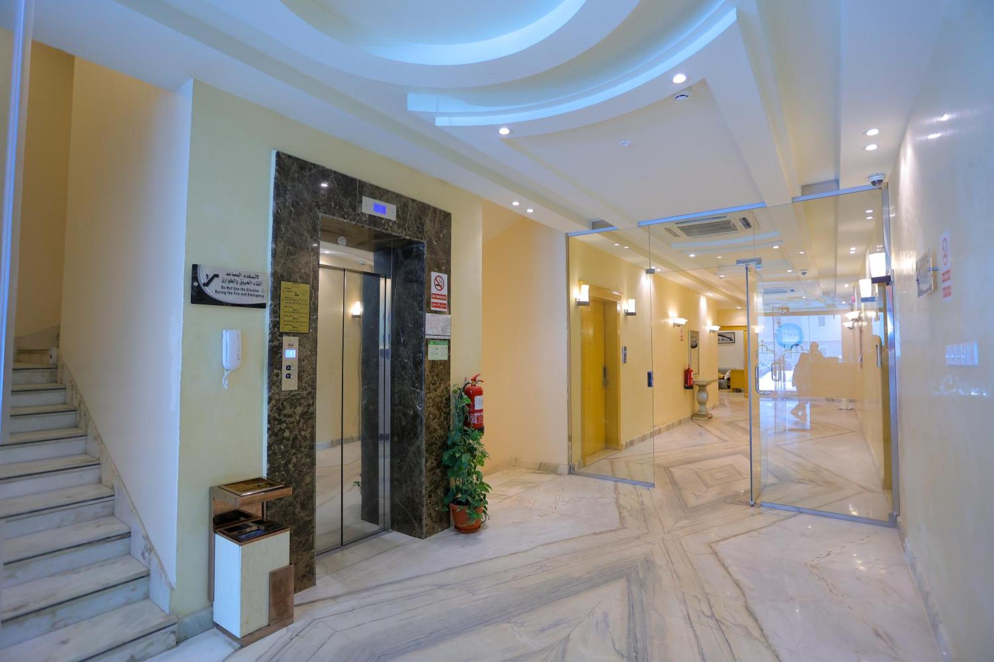 هوستا الملقا Aparthotel Riyadh Ngoại thất bức ảnh